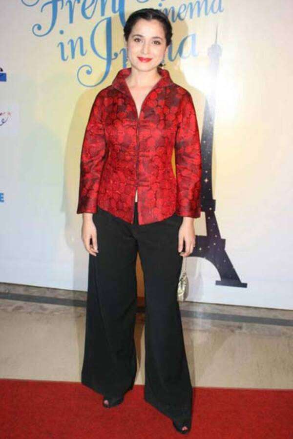 Simone Singh