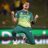 Article image for: Check out our latest images of <i class="tbold">dale steyn</i>