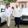 Article image for: <i class="tbold">j om prakash</i>'s last rites