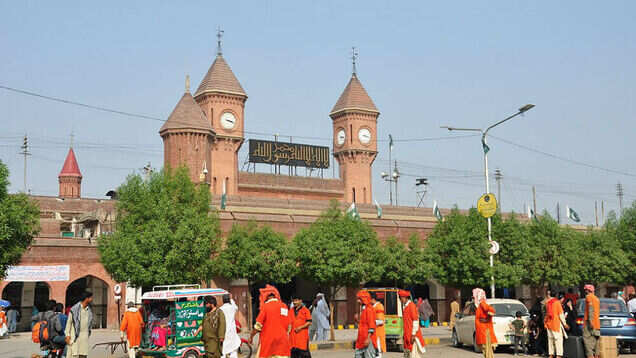 Pakistan suspends Samjhauta Express; cites security reasons