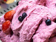 Gelato or Ice cream: What should you eat in weight loss