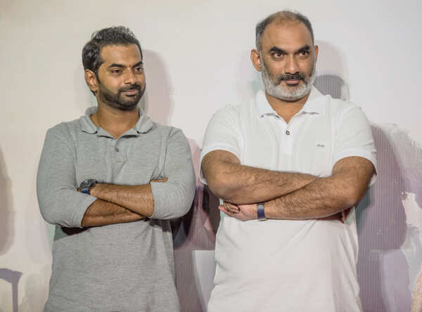 Vamsi Krishna Photos