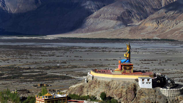 Centre plans to boost Ladakh tourism with homestays, bird-watching facilities and more
