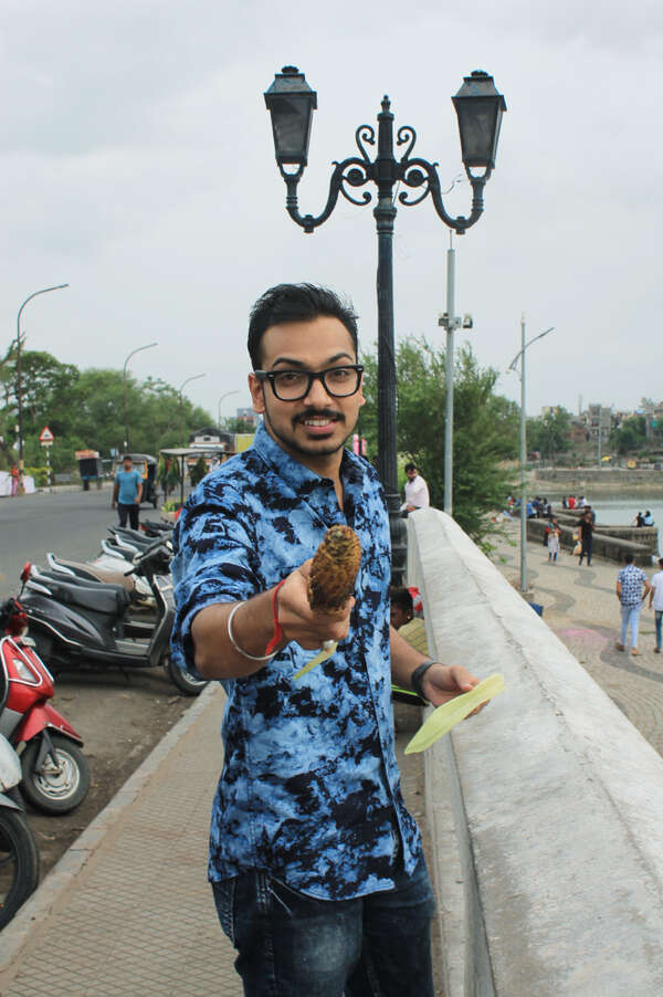 Shreyas Puranik Photos