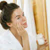 ​WEAR OIL-FREE SUNSCREEN BEFORE STEPPING OUT