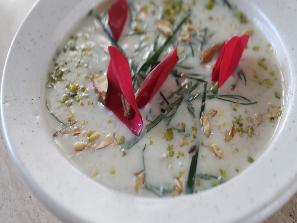 Gulaab Paan Ki Kheer Recipe