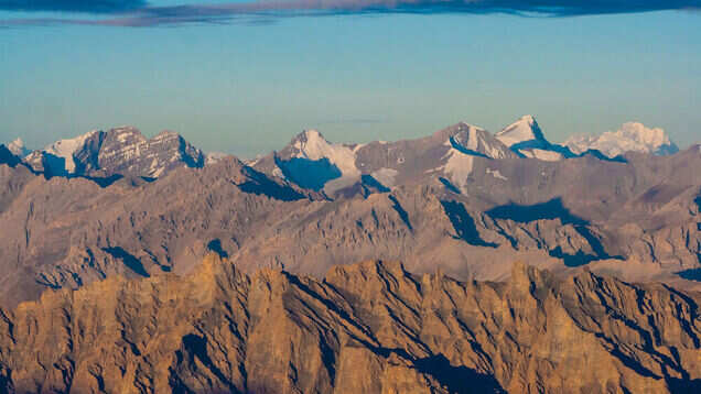 Foreigners can now climb 137 Himalayan peaks, including Kanchenjunga