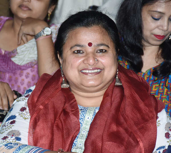 Smriti Singh Pictures