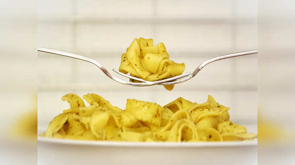 Why and how to use the pasta water