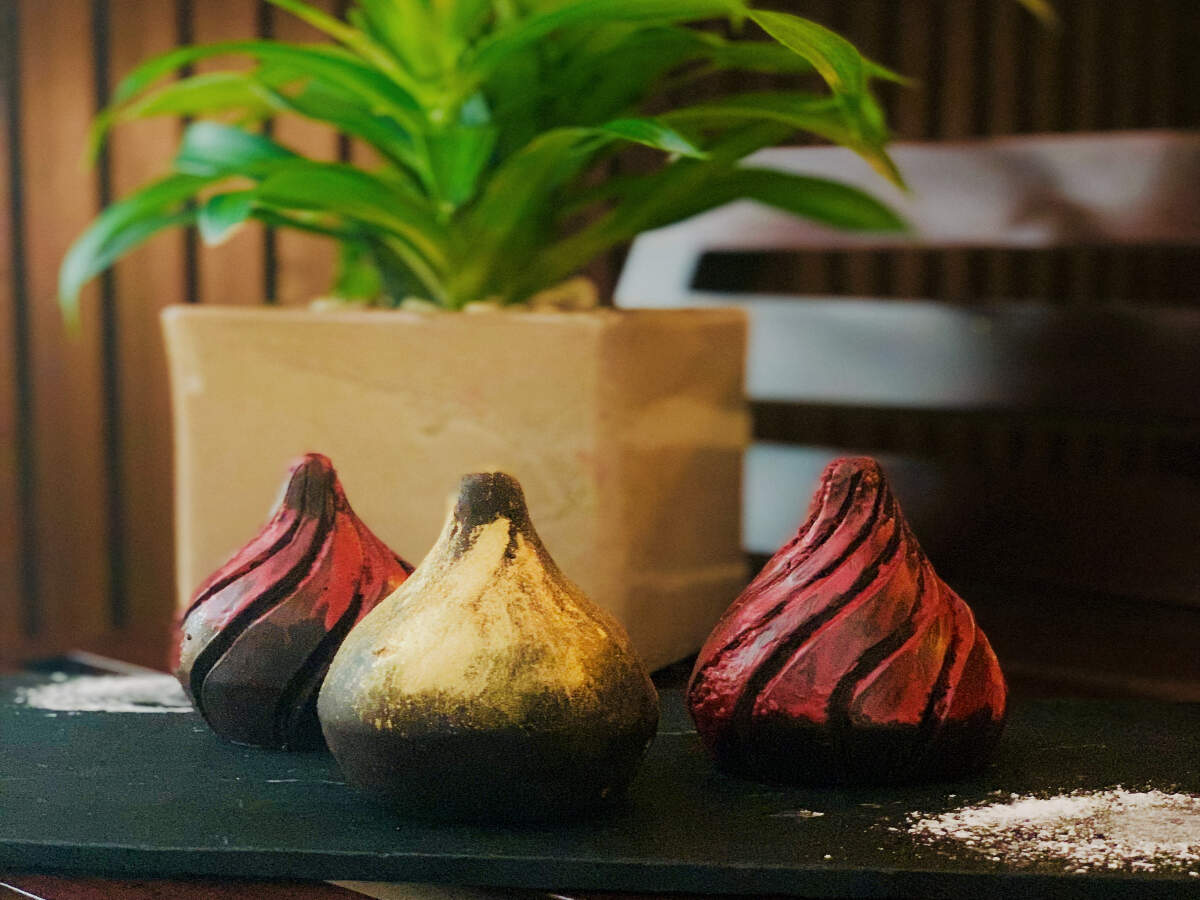 Chocolate Modak With Nuts Recipe