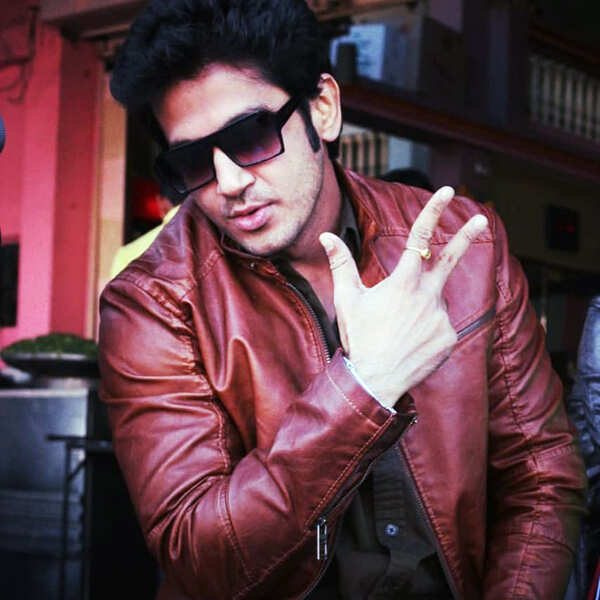 Malhar Pandya Wallpapers
