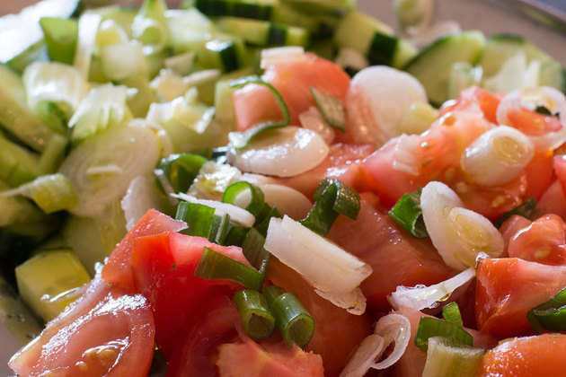 chopped-tomato-and-cucumber