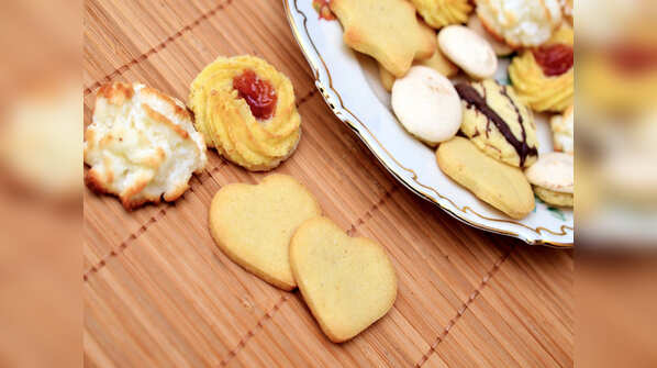 Avoid sugars and refined carbs