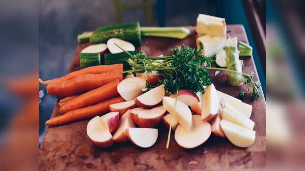 Eat low calorie, healthy foods