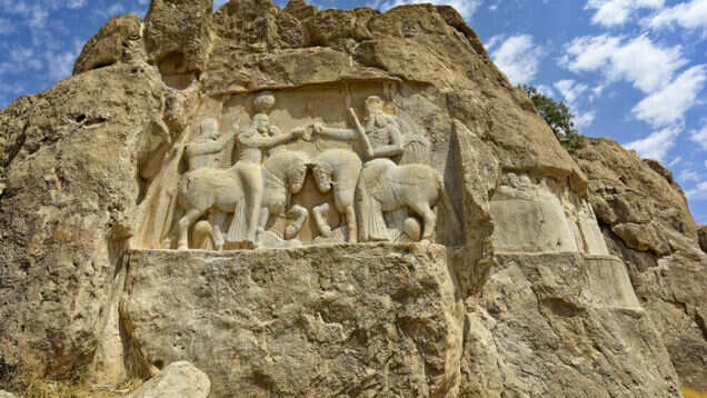Do you know Tomb of Cyrus in Iran is the world&rsquo;s oldest earthquake resistant structure?