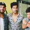 Article image for: Varun Dhawan flies to Abu Dhabi to meet <i class="tbold">ufc</i> champions