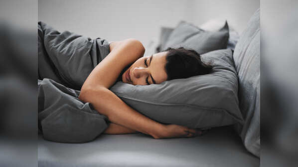Sleeping for more or less than 7-8 hours can lead to THESE health problems