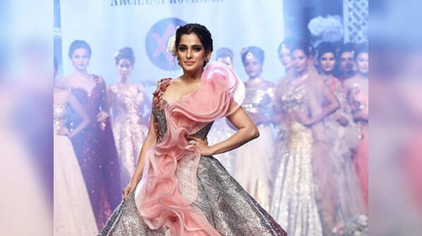 Priya Bapat's glamorous red-carpet appearances