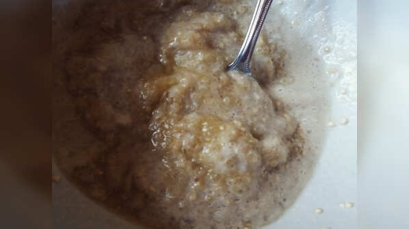 Quinoa and banana mash