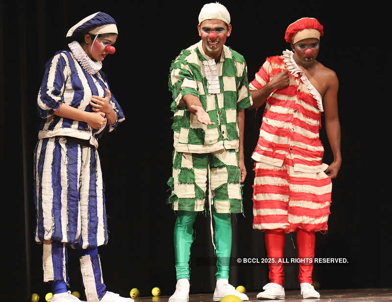 Shakuntalam– Agar Pura Kar Paye Toh: A play