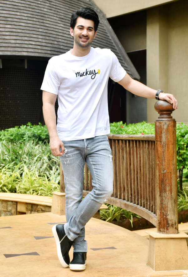 Karan Deol