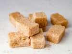 De-clump brown sugar