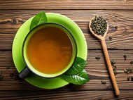 Can drinking green tea reduce antibiotic resistance?