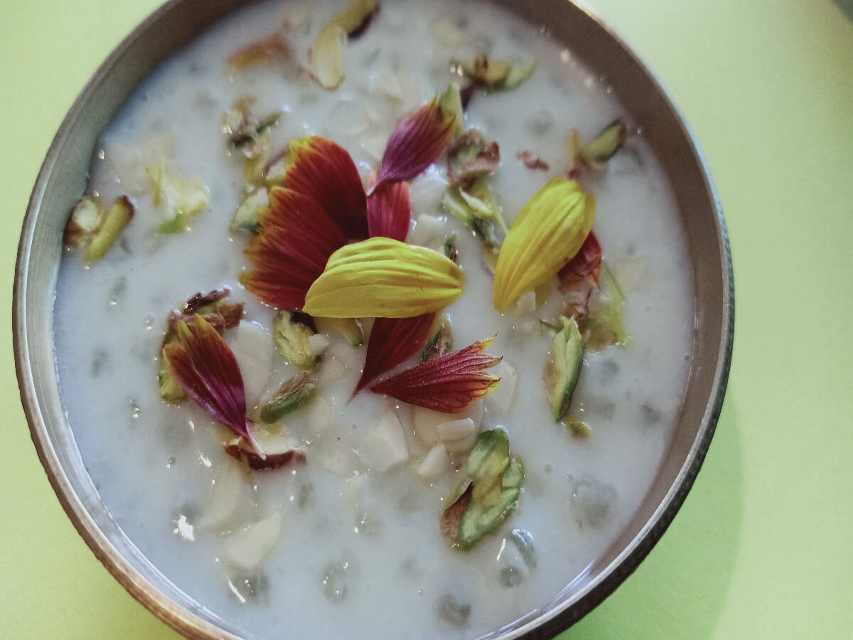 Pearl Sago and Coconut Pudding Recipe