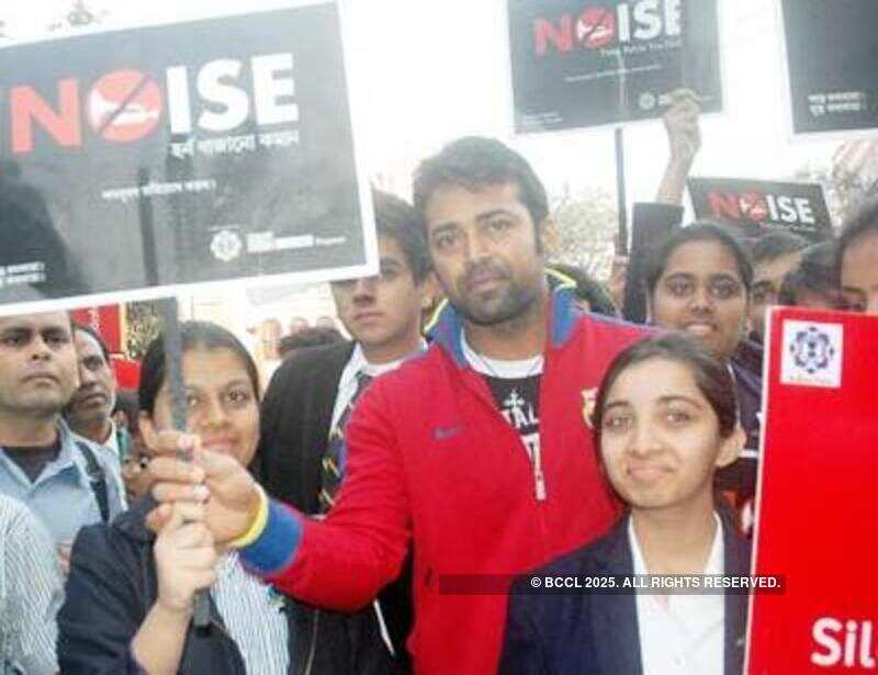 Paes @ Anti-honking campaign