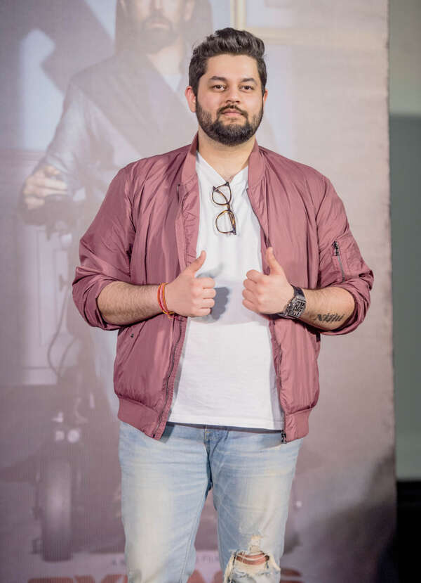 Naman Nitin Mukesh Photos