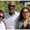 Neena Gupta - <i class="tbold">Vivian Richards</i>