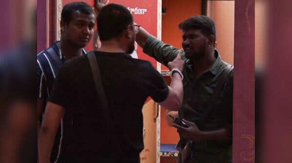 Major fight with Varun and Vithika