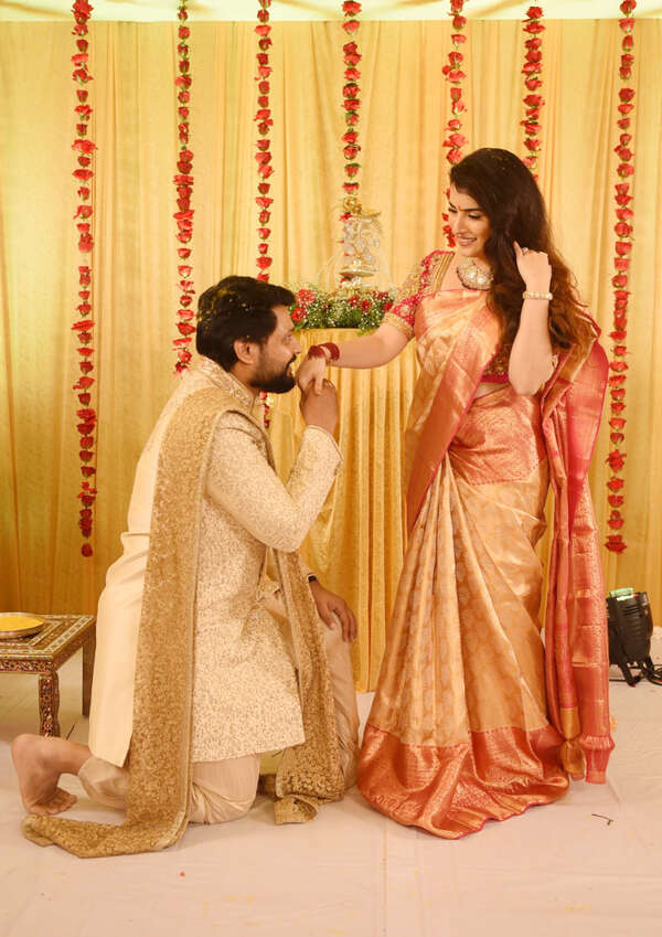 Archana Shastry Photos