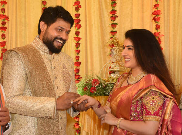 Archana Shastry Pictures