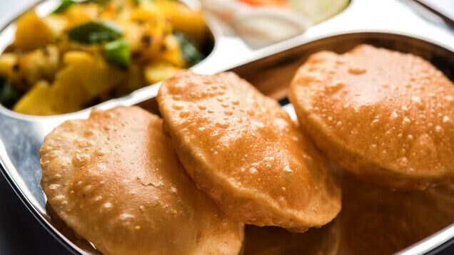 5 Places to find wholesome meal in Delhi free of cost!