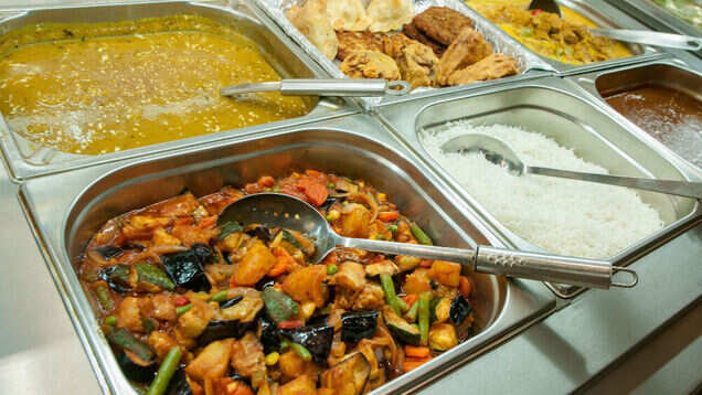 5 Places to find wholesome meal in Delhi free of cost!