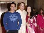 Ramesh Taurani poses with Salman Khan and Preity Zinta