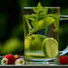 Article image for: Drink <i class="tbold">detox drinks</i>