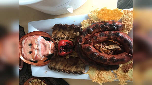 Skeleton Meat Tray