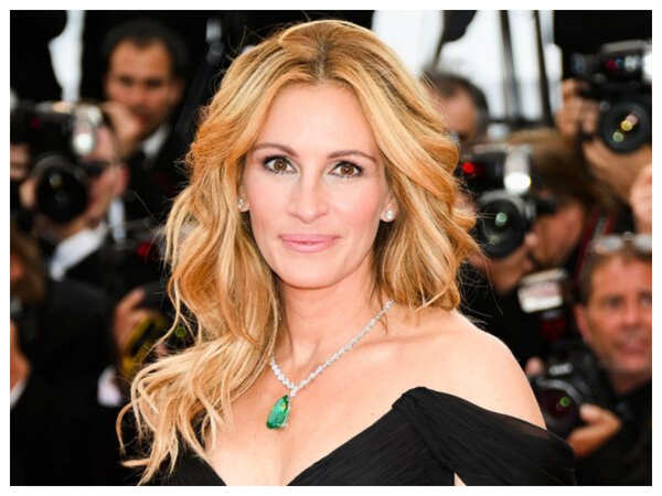 Julia Roberts Wallpapers