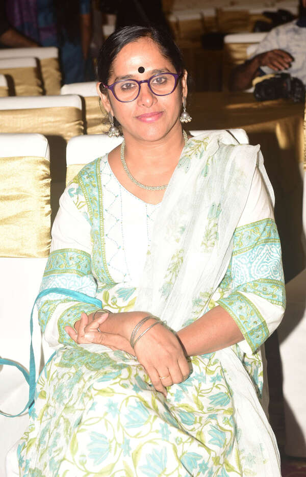 Sajitha Madathil Pictures