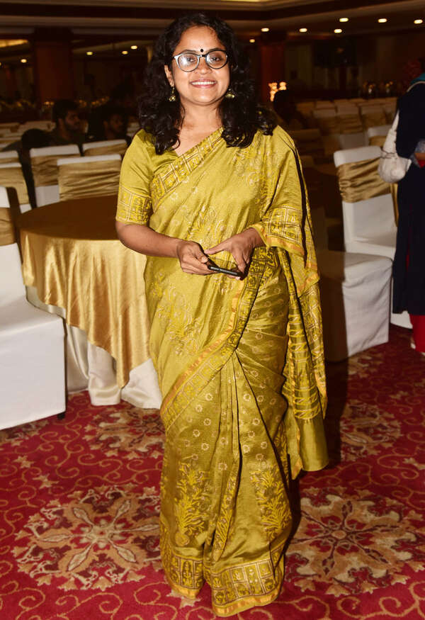 Vidhu