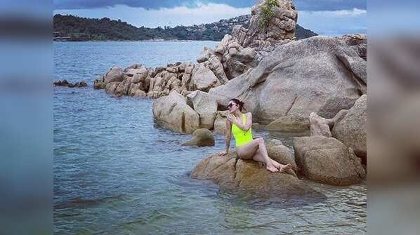 Neon monokini