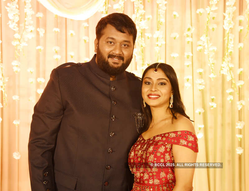 A starry reception for All.OK and Nisha in Bengaluru