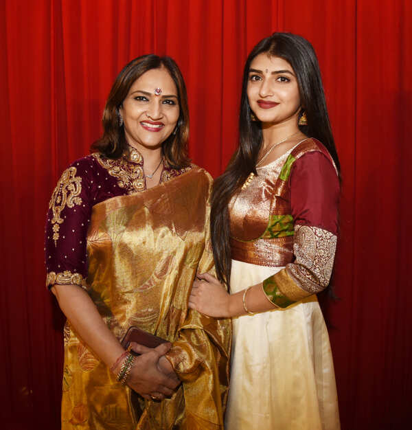 Swarnalatha Pictures