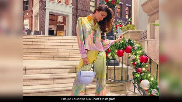 Alia Bhatt seems to be in the Christmas spirit already as she shares a dreamy post from LA