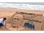 Sand tribute to Sardar Vallabhbhai Patel