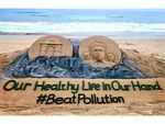 Spreading Delhi pollution's awareness through sand art