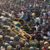 Article image for: JNU students continue protest over <i class="tbold">fee hike</i>
