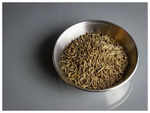 Fake cumin seeds in the market!